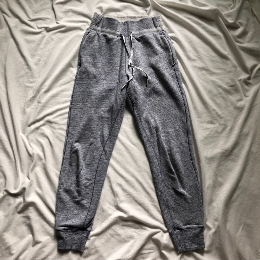 Lululemon joggers✨